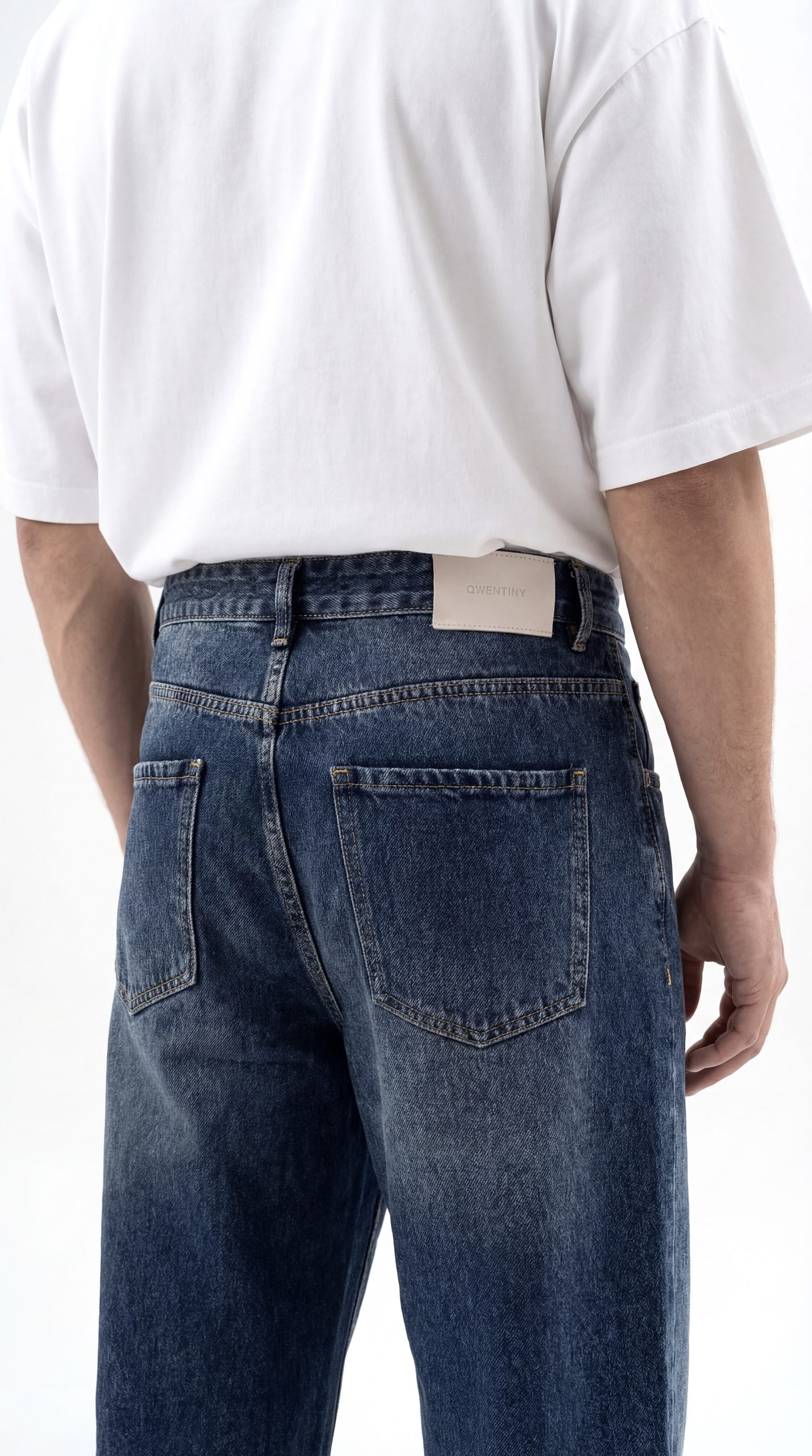 33Q-10-2810-700, Джинсы QW